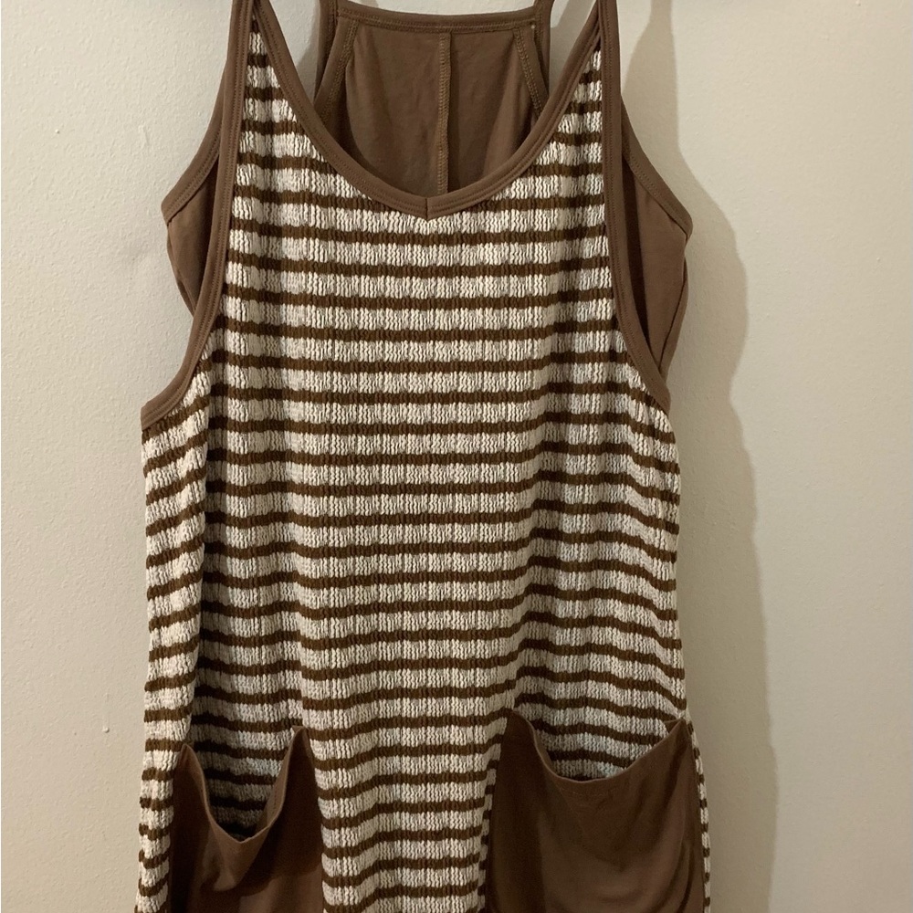 Women’s Striped Brown and Cream Women's Shorts Romper/Jumper size medium - Picture 2 of 10